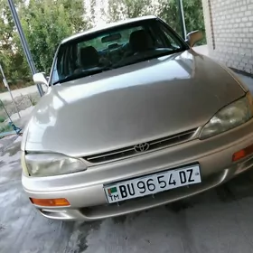 Toyota Camry 1996