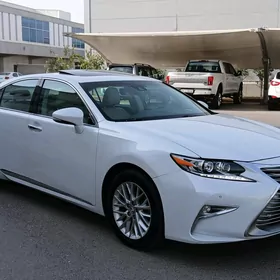 Lexus ES 350 2018