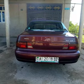 Toyota Camry 1996