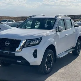 Nissan Navara 2025