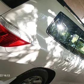 Toyota Highlander 2010