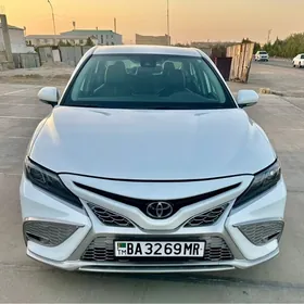 Toyota Camry 2023