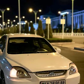 Kia Rio 2004