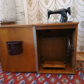 Tikin mașyn