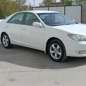 Toyota Camry 2005