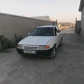 Opel Astra 1992