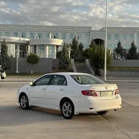 Toyota Corolla 2011