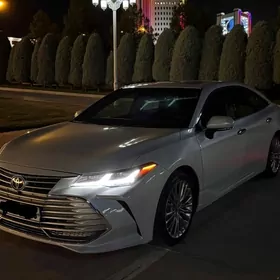 Toyota Avalon 2019