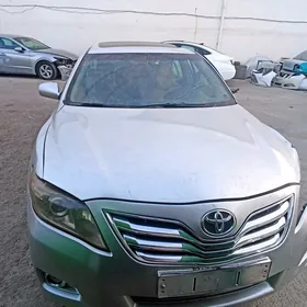 Toyota Camry 2010