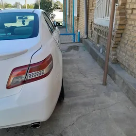 Toyota Camry 2010