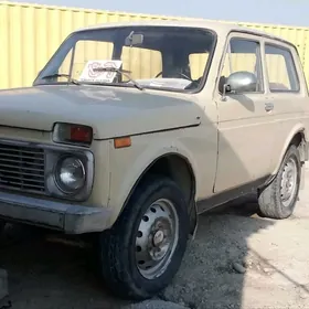 Lada Niva 1987