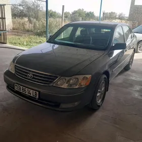 Toyota Avalon 2004