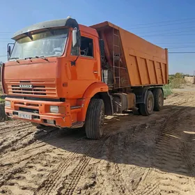 Kamaz 6520 2010
