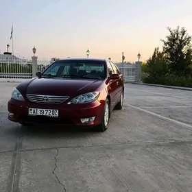 Toyota Camry 2005