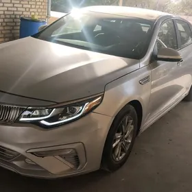 Kia Optima 2020