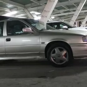 Opel Vectra 1992