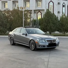 Mercedes-Benz E350 2011
