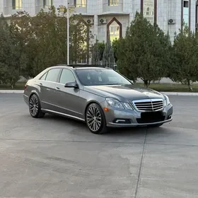 Mercedes-Benz E350 2011