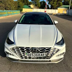 Hyundai Sonata 2021