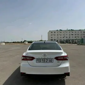 Toyota Camry 2023
