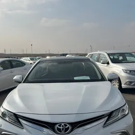 Toyota Camry 2023