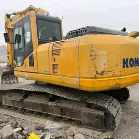 Komatsu PC210LC-11 2010