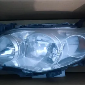 Toyota Carollañ sag öñ çyrasy