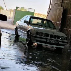 BMW 535 1992