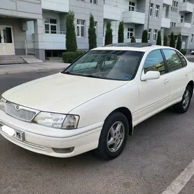 Toyota Avalon 1999