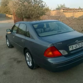 Toyota Avalon 2001