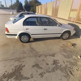 Toyota Tercel 1995