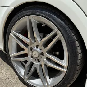 Mercedes E350 diska