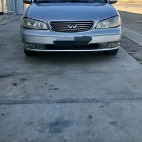 Infiniti I30 2001