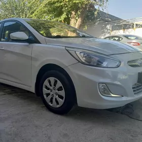 Hyundai Accent 2019