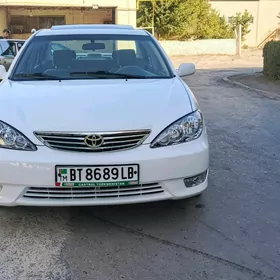 Toyota Camry 2003