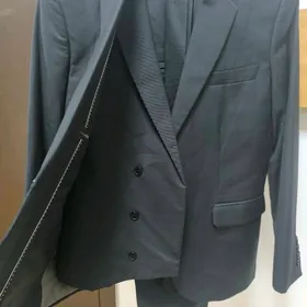 Kostyum balak jalbar