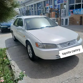 Toyota Camry 1999