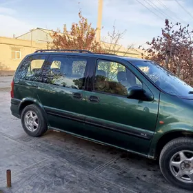Opel Sintra 1999