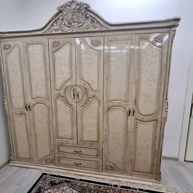 spalnyy komplekt