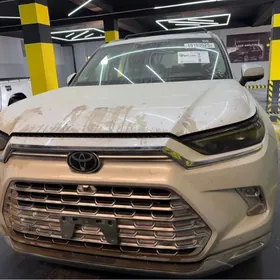 Toyota Grand Highlander 2025