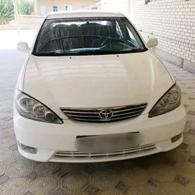 Toyota Camry 2005