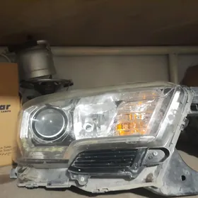 TAYOTA TACOMA