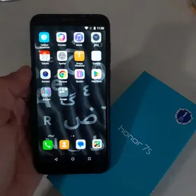 Honor 7s