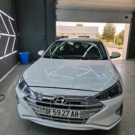 Hyundai Elantra 2020