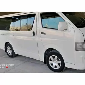 Toyota Hiace 2009