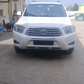Toyota Highlander 2010