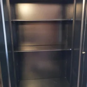 Металлические шкафы