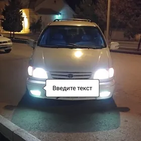 Toyota Sienna 2002