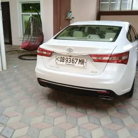 Toyota Avalon 2016