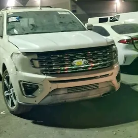 Ford Expedition 2021